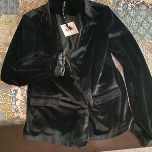 Agnes & Dora Black Velvet Blazer